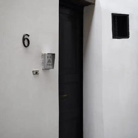 Lovely Triplex In The Heart Of Le Sablon * Brussels